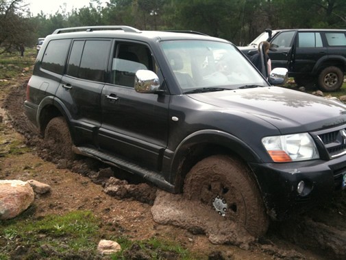 pajero-did-off-road-03.jpg