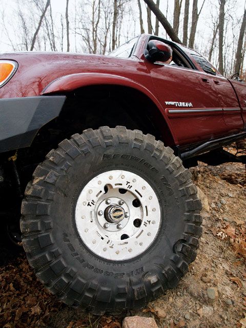 0708tr_13_z+2001_toyota_tundra+bf_goodrich_tires.jpg