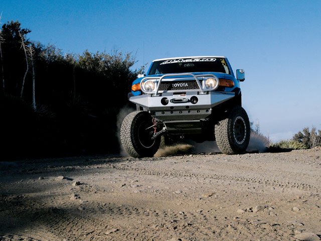 0709or_19_z+2007_toyota_fj_cruiser+fire_roads.jpg