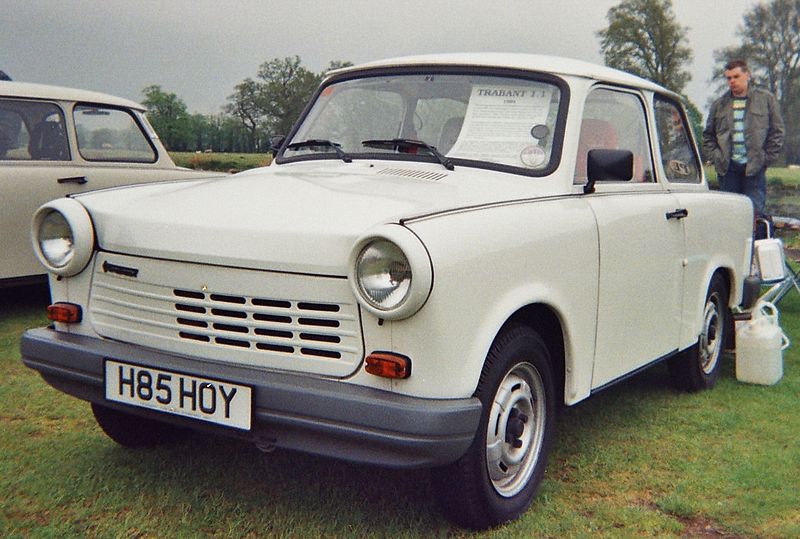 1.1 polo motorlu trabant.jpg