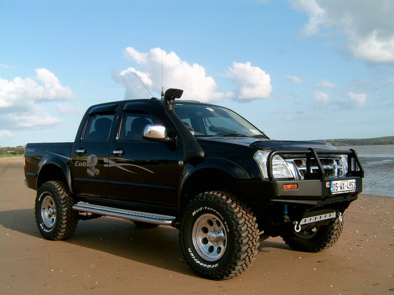 1%20Isuzu%20D-Max%202007_or.jpg