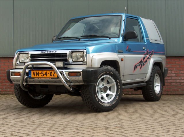 10-daihatsu-feroza.jpg