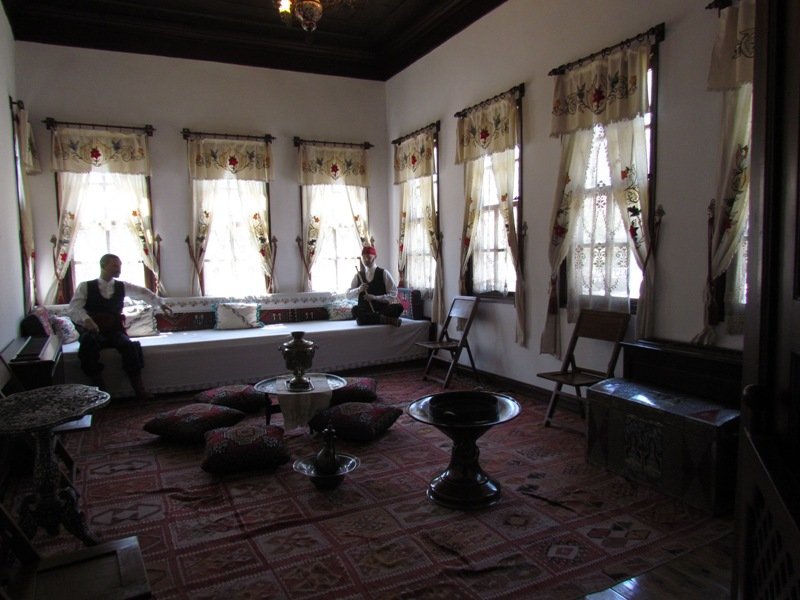 113 Amasya-Hazeranlar konağında selamlık.jpg 113 Amasya-Hazeranlar konağında selamlık.jpg