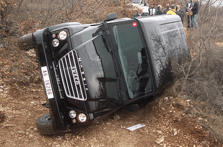 1213 IVECO Massif 1