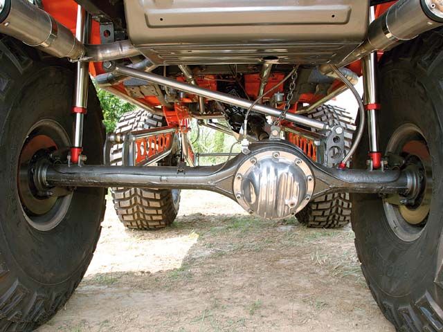 129_0803_16_z+1987_suzuki_samurai+rear_axle.jpg