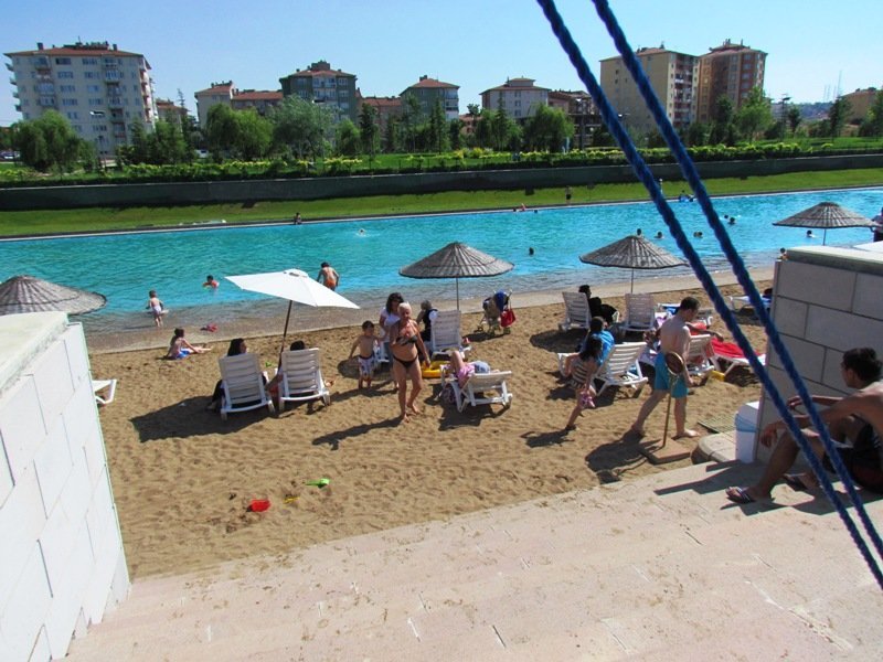 145 Porsuk da plaj.jpg