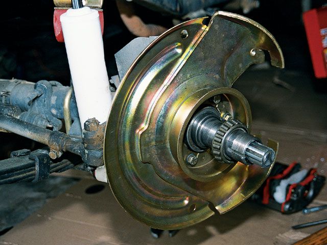 154_0704_05_z+early_jeep_disk_brake_conversion+backing_plate.jpg