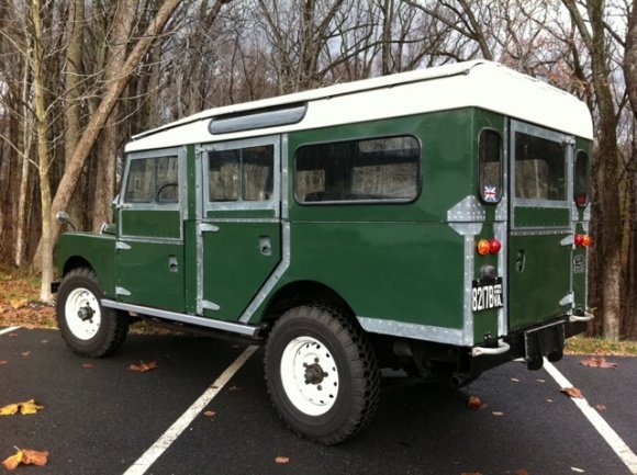 1958_Land_Rover_Series_1_Station_Wagon.jpg