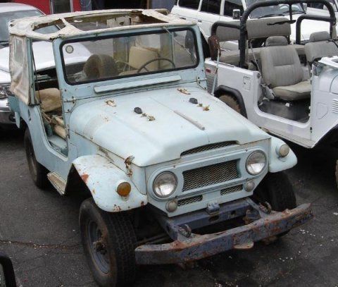 1962_Toyota_Land_Cruiser_FJ40_Softtop_Front_1.jpg