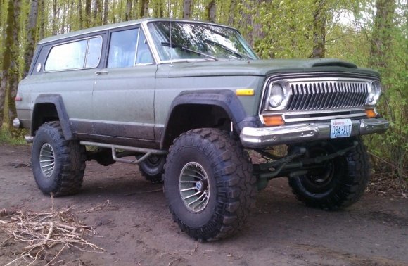 1977_Jeep_Cherokee_Chief_Wagon_For_Sale_resize.jpg