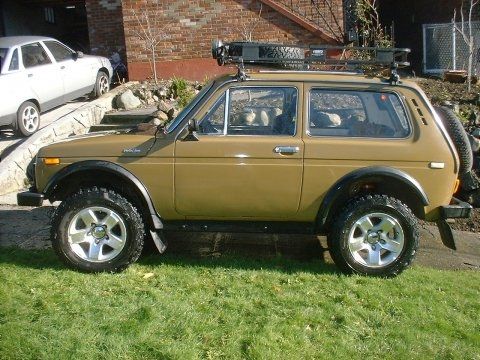 1980_Lada_Nivia_Russian_4x4_For_Sale_Side_1.jpg
