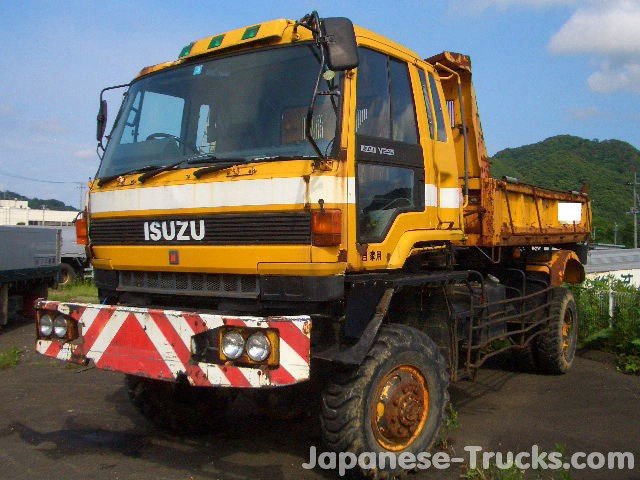 1985 Isuzu CVS19J Dump Truck 1