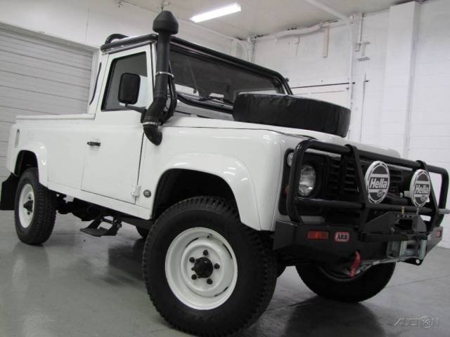 1987-land-rover-defender-110-pickup-12.jpg