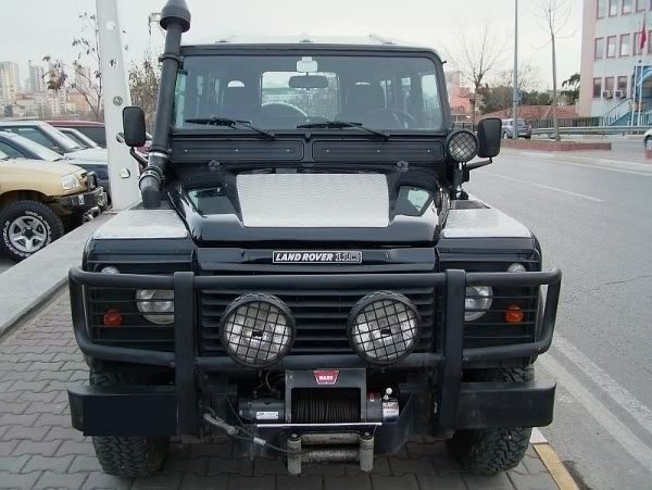 198820DEFENDER20SIYAH2015320020KM2.jpg