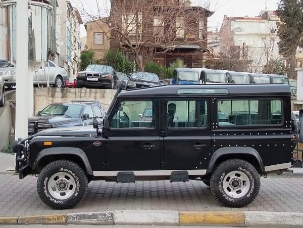 198820DEFENDER20SIYAH2015320020KM4.jpg