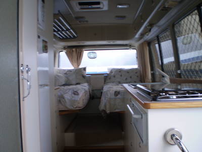 19_2_Back Motorhome.jpg