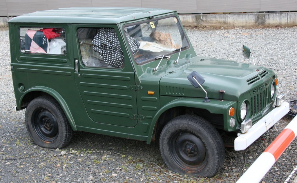 1st_generation_Suzuki_Jimny_Van.jpg