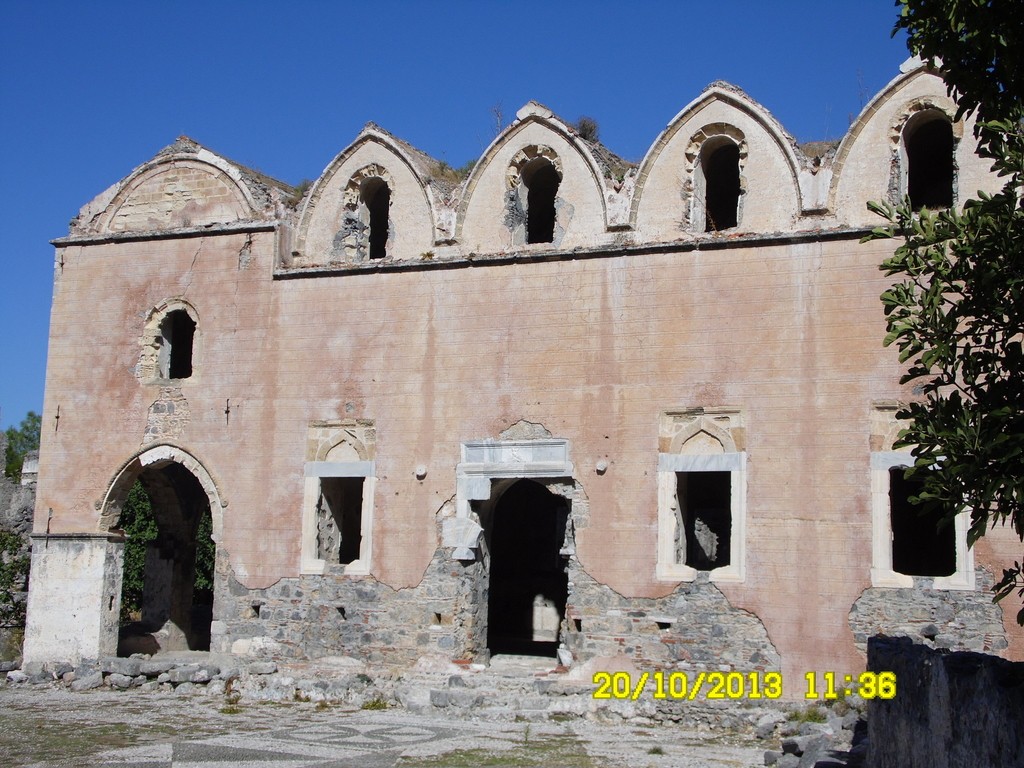 20-10-11-36-fethiye-kayakoy-kilise1.jpg