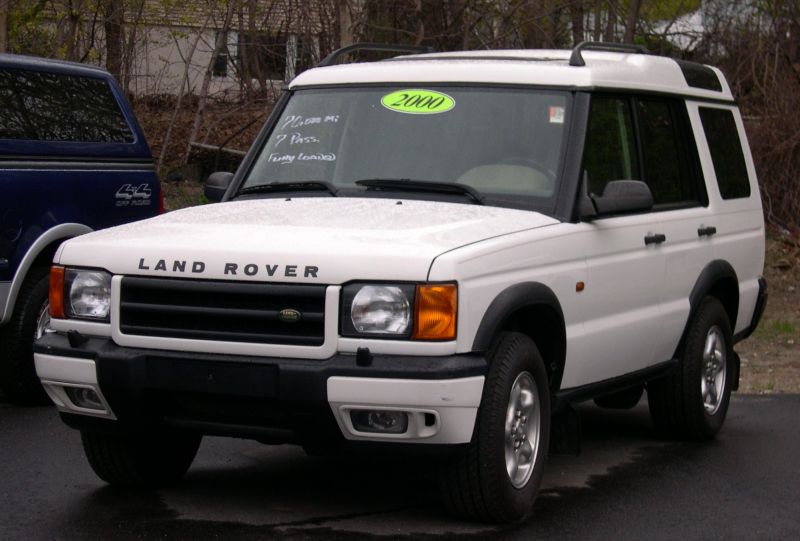 2000_Land_Rover_Discovery_white.jpg