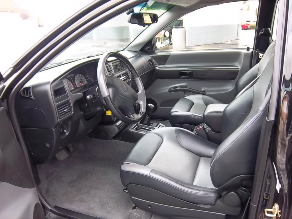 2001_isuzu_vehicross_2_dr_std_4wd_suv-pic-5930656949260346786.jpg