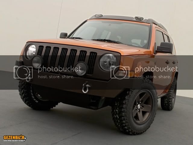 2006-Jeep-Patriot-SEMA-Concept-Fron.jpg