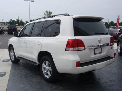 2008 VX200.jpg