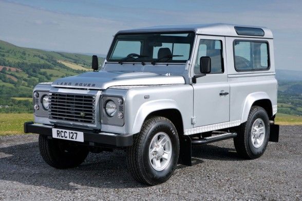 2010-Land-Rover-Defender-90-Front-Side-View-588x392.jpg