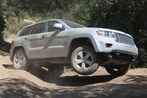 2011-jeep-grand-cherokee-offroad-ii.jpg