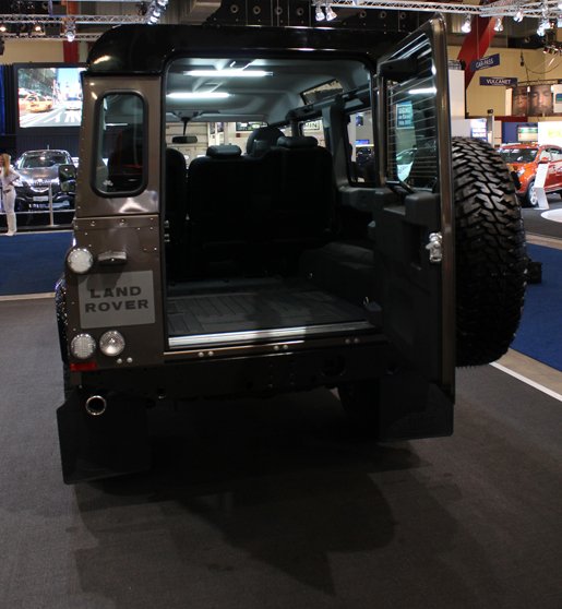 2011 Land Defender Xtech lugage 92