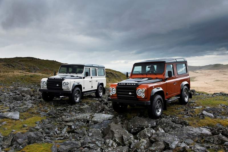 2012-Land-Rover-Defender-fire-ice.jpg