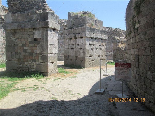 2014 A?USTOS GEZ?S? BERGAMA ASKLEP?ES 20 (600 x 450).jpg