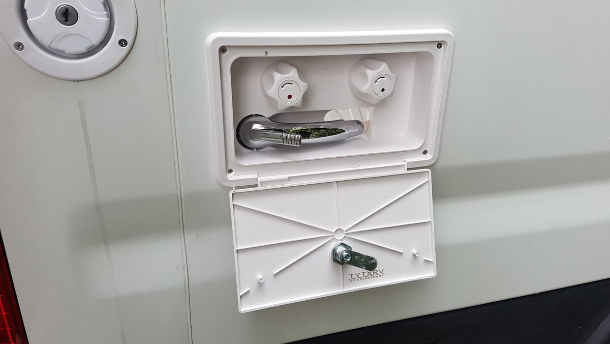 20200403_141607_copy_1612x907.jpg 20200403_141607_copy_1612x907.jpg