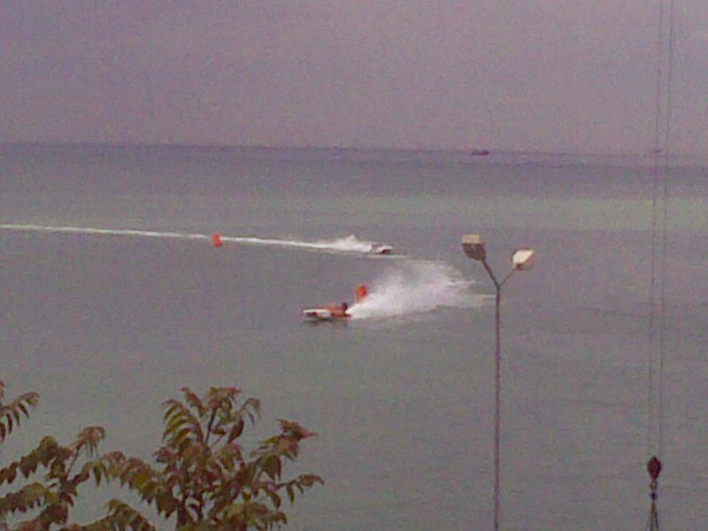 23052010129.jpg