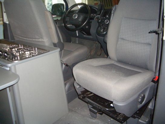 25_vw_t5_camper_draaiconsole[1].jpg