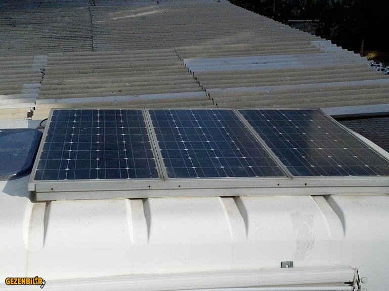 3 x 150 watt paneller.jpg