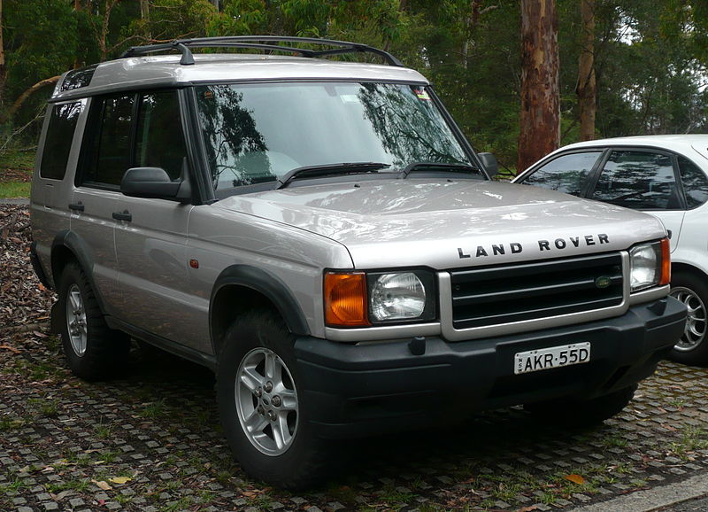 800px 2000 2002 Land Rover Discovery II Td5 5 door wagon 2007 12 12