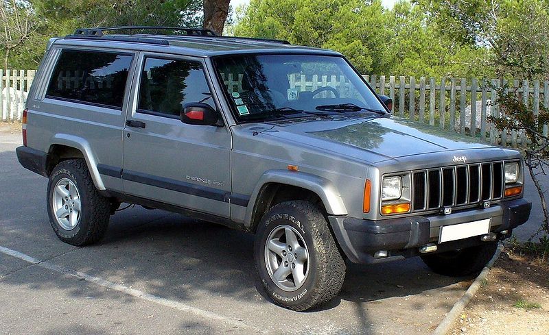 800px-Jeep_Cherokee_Sport_4x4.jpg