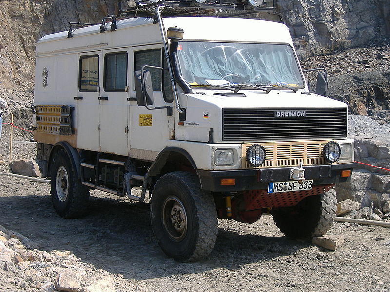 800px-LKW_Bremach_Allrad.JPG