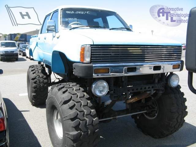 88_hilux_4wd_bigfoot_8.jpg