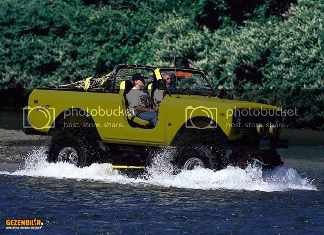 Al Harvester Scout IIFront Passenger Side In Water