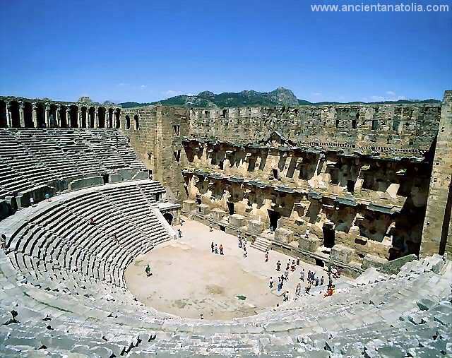 aspendos01.jpg