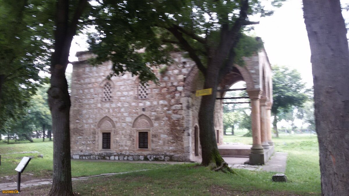 BALI BEY CAMİ NİŞ.jpg