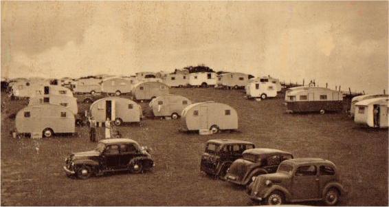 caravans-sepia.jpg