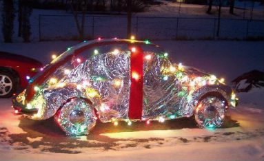 Christmas-Car-Decorations-Design-like-a-gift.jpg