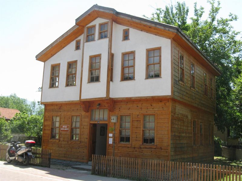 cide 143 (Large).jpg