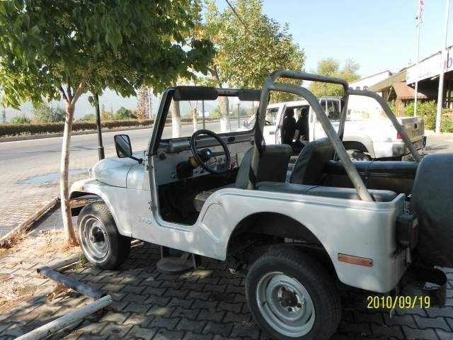 cj5 1977.jpg