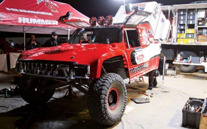 D 0009 Dakar 2006 rally hummer h3.jpg