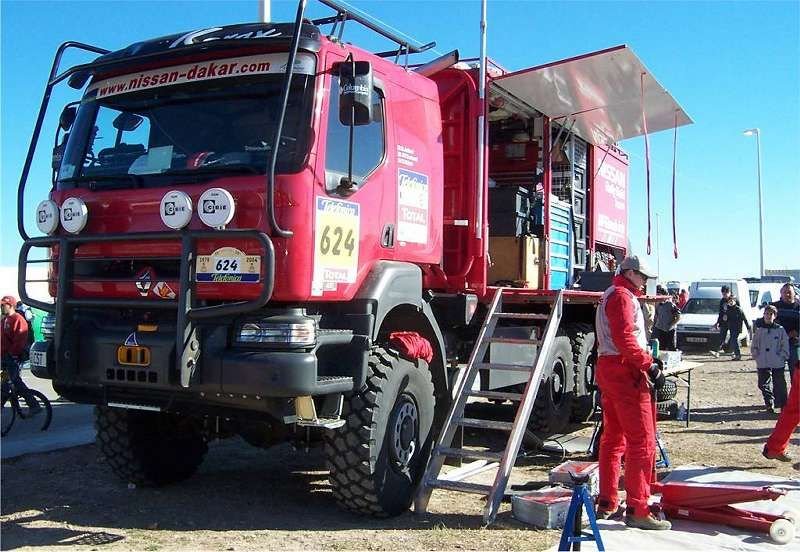 D 0034 Renault Camion in the Dakar Rally.jpg