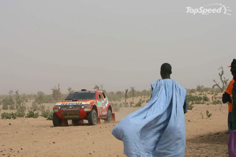 D 0083 rally-dakar-gallery--78_1600x0w.jpg