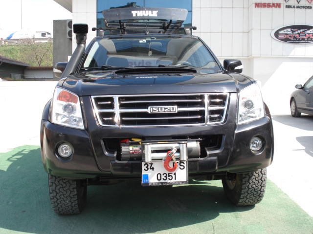 D-MAX 037.jpg